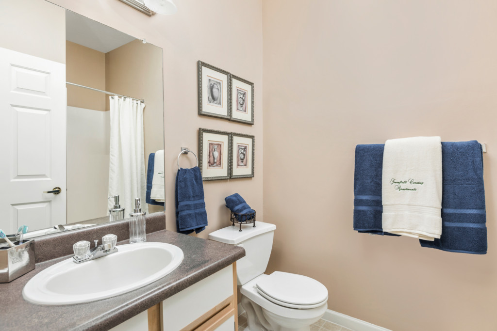 Greenfield Crossing Apartments34 Flaherty & Collins Properties