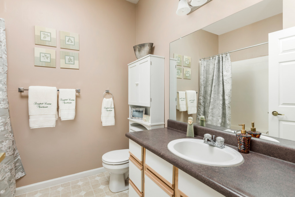 Greenfield Crossing Apartments35 Flaherty & Collins Properties